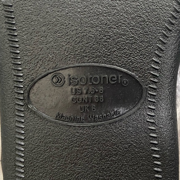 Isotoner slippers - Picture 6 of 6